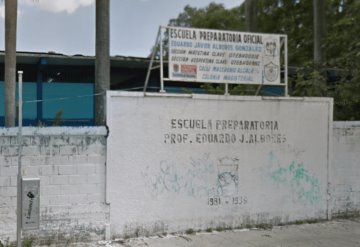 Niegan a adolescente embarazada reinscribirse a bachillerato en Chiapas