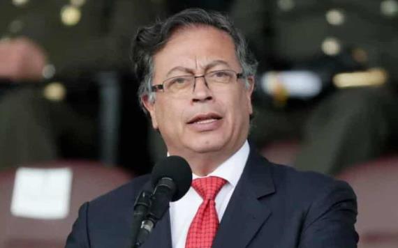El presidente de Colombia anuncia aumento en el precio de la gasolina