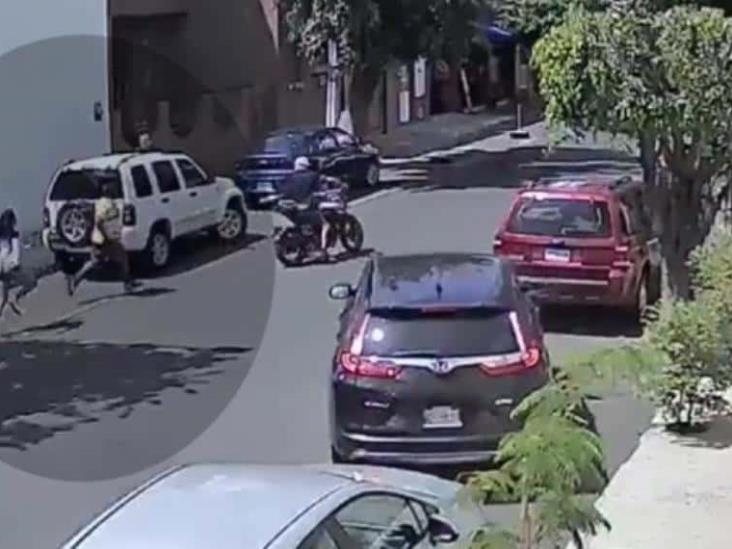 Video: asaltante es derribado por una mujer experta en Jiu-Jitsu Video: asaltante es derribado por una mujer experta en Jiu-Jitsu