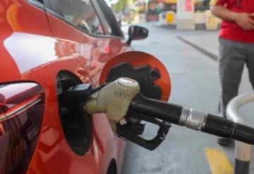 Automovilista que escapó sin pagar gasolina, salda deuda tras identificarlo en redes