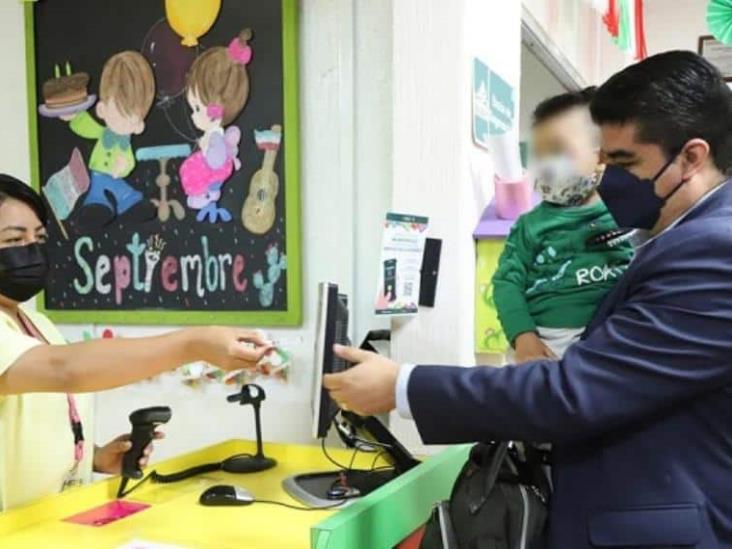 Reciben guarderías del IMSS a hijos de más de 92 mil trabajadores hombres Reciben guarderías del IMSS a hijos de más de 92 mil trabajadores hombres