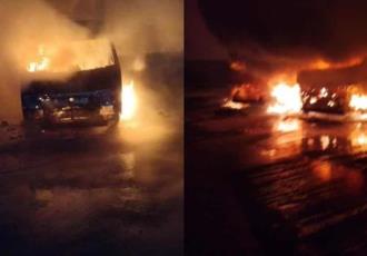 Grupo armado quema varios vehículos en estacionamiento del aeropuerto de Cancún