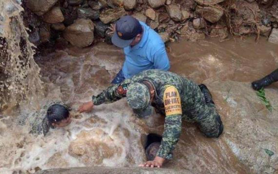 Reportan cuatro muertos por desbordamiento de río en Tlatlaya