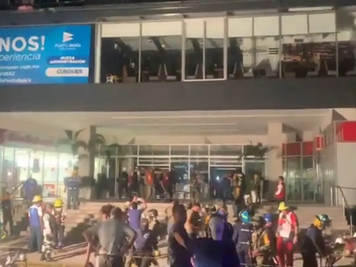 Suman dos muertos en Colima por sismo magnitud 7.7 Suman dos muertos en Colima por sismo magnitud 7.7