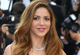 Shakira revela que atraviesa por ´las horas más difíciles y oscuras de su vida´