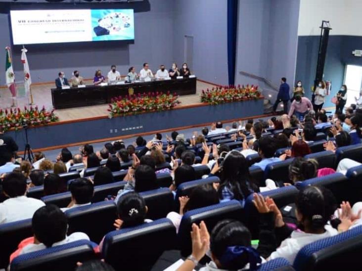 El VII Congreso Internacional de Investigación en Ciencias de la Salud, se consolida como un referente académico en el campo de la medicina El VII Congreso Internacional de Investigación en Ciencias de la Salud, se consolida como un referente académico en el campo de la medicina