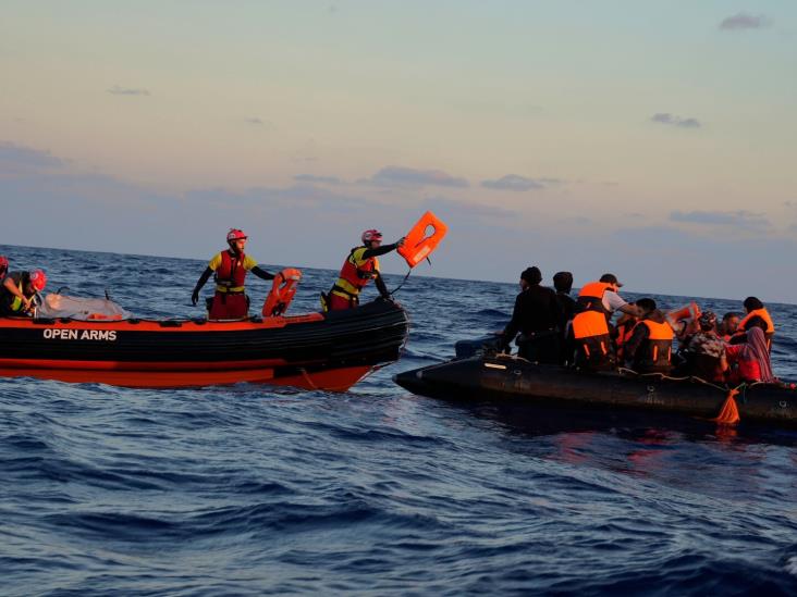 Ascienden a más de 70 los muertos por el hundimiento de un barco con decenas de migrantes frente a Siria Ascienden a más de 70 los muertos por el hundimiento de un barco con decenas de migrantes frente a Siria