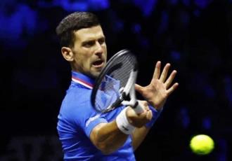 Novak Djokovic es sorprendido en la Laver Cup