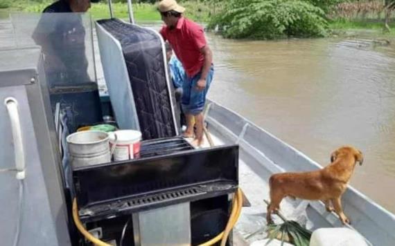 Protección Civil evacua a adultos mayores ante inundaciones en Jonuta