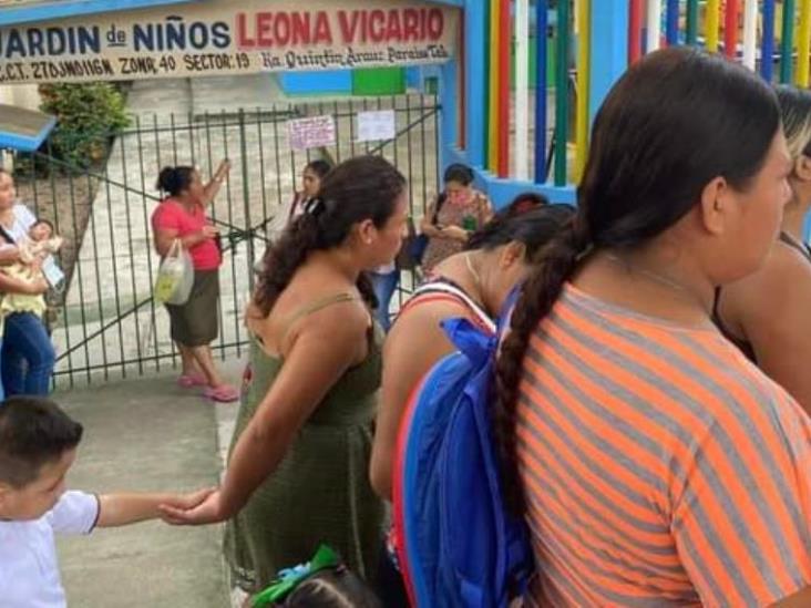 Cierran Jardín de niños en Paraíso por falta de energía eléctrica Cierran Jardín de niños en Paraíso por falta de energía eléctrica