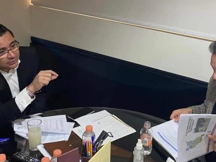 Presenta Alma Espadas Plan Hídrico Integral de Teapa en el Congreso de la Unión Presenta Alma Espadas Plan Hídrico Integral de Teapa en el Congreso de la Unión