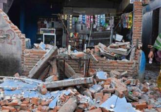 Fuerte sismo en Indonesia deja un muerto y al menos 25 heridos