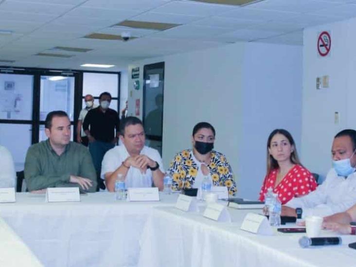 Encabezó Rivero del León mesa de trabajo de protección de los derechos humanos de las personas migrantes Encabezó Rivero del León mesa de trabajo de protección de los derechos humanos de las personas migrantes