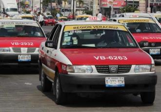 Joven narra cómo escapó de taxista en Veracruz