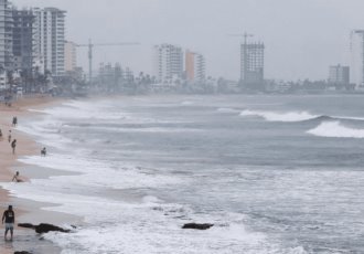 Se pronostican lluvias torrenciales, vientos intensos y oleaje elevado por el huracán Orlene