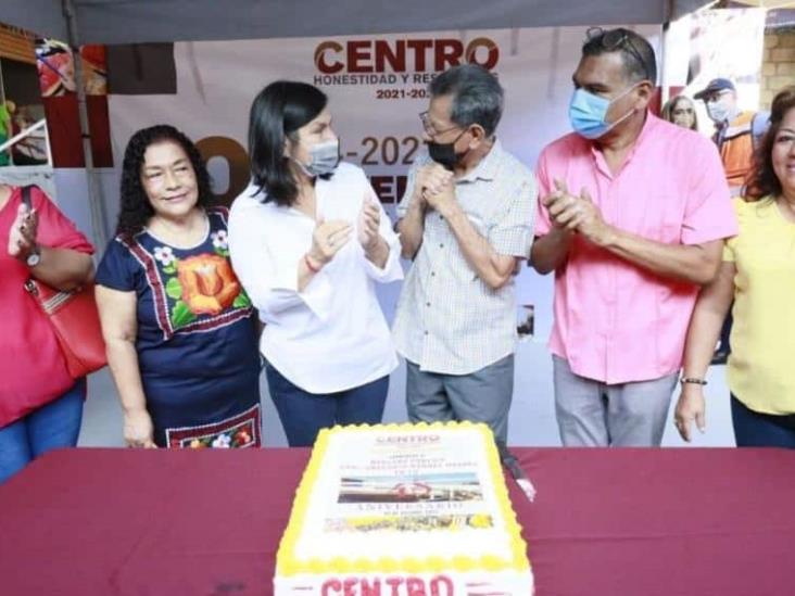 La presidenta municipal de Centro, asistió al Aniversario del del Mercado "Coronel Gregorio Méndez Magaña" La presidenta municipal de Centro, asistió al Aniversario del del Mercado "Coronel Gregorio Méndez Magaña"