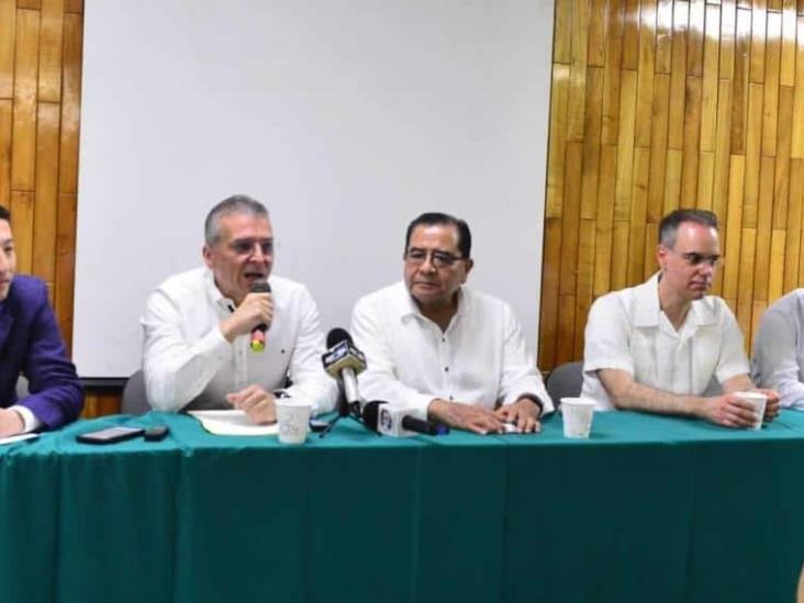 En estos momentos se lleva a cabo rueda de prensa del Diplomado de Energía Solar Fotovoltaic En estos momentos se lleva a cabo rueda de prensa del Diplomado de Energía Solar Fotovoltaic