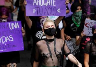 Colectivas feministas son espiadas por SEDENA; Grupo Guacamaya extrajo la información