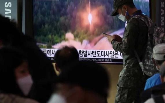 Corea del Norte lanza misil que sobrevoló en Japón, gobierno pide a habitantes buscar refugio