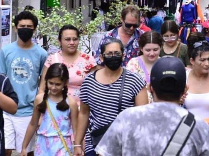 Tabasqueños se despiden de cubrebocas Tabasqueños se despiden de cubrebocas