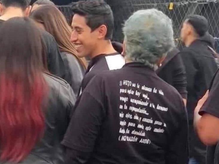 Mamá va a concierto de Rammstein porque a su hijo "no le alcanzó la vida" Mamá va a concierto de Rammstein porque a su hijo "no le alcanzó la vida"