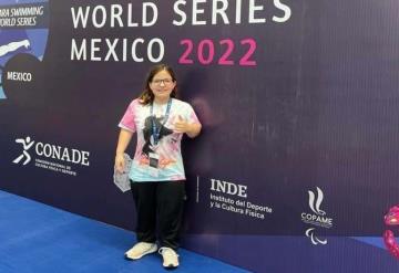 La nadadora comalcalquense, Naomi Somellera comenzó de buena forma su participación en la Serie Mundial