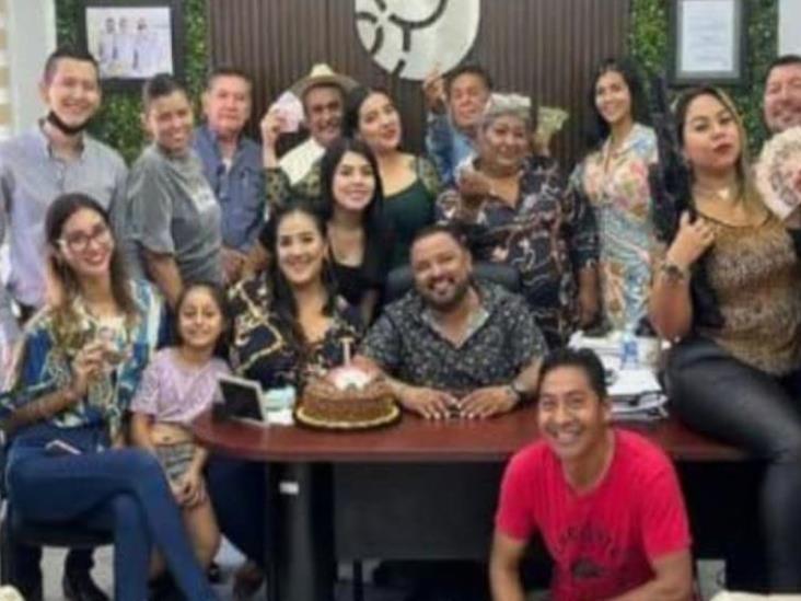 Gobernador de Sinaloa pide cese de funcionario que realizó fiesta buchona en oficina municipal Gobernador de Sinaloa pide cese de funcionario que realizó fiesta buchona en oficina municipal