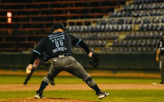 El pitcher tabasqueño Jesús Broca debutó de buena forma en la Liga Mexicana del Pacifico (LMP) con Algodoneros de Guasave