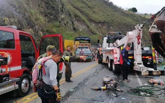Accidente carretero en Colombia deja decenas de muertos y heridos