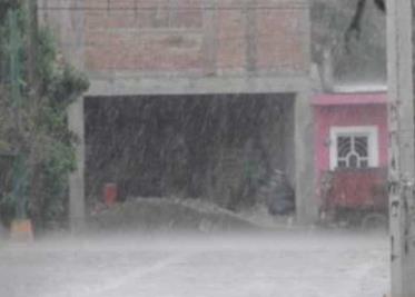 Reportan afectaciones por lluvias en Comalcalco