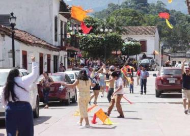 Hoy se llevó a cabo el Torneo de Ajedrez Municipal dentro del marco de los festejos del 195 Aniversario de la Fundación de Comalcalco