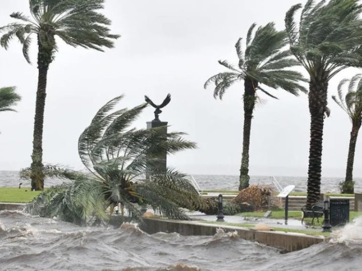Pronóstico de lluvias muy fuertes a intensas en Yucatán y Sureste de México Pronóstico de lluvias muy fuertes a intensas en Yucatán y Sureste de México