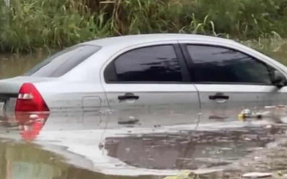 En una hora lluvias por huracán ´Lisa´ dejan estragos en Campeche