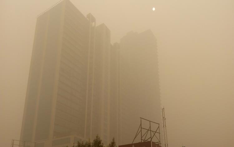 Nueva Delhi supera 25 veces el limite de contaminación marcado por la OMS Nueva Delhi supera 25 veces el limite de contaminación marcado por la OMS