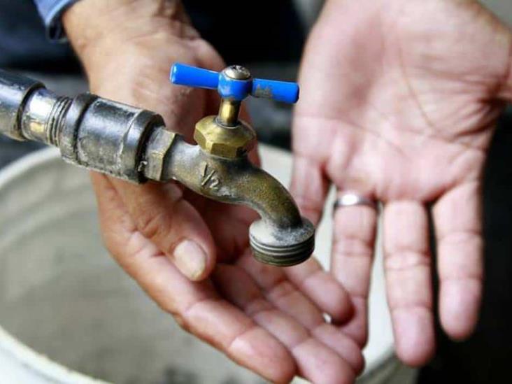 Disturbios entre la CFE y CEAS provoca que más de 500 mil usuarios se queden sin agua Disturbios entre la CFE y CEAS provoca que más de 500 mil usuarios se queden sin agua
