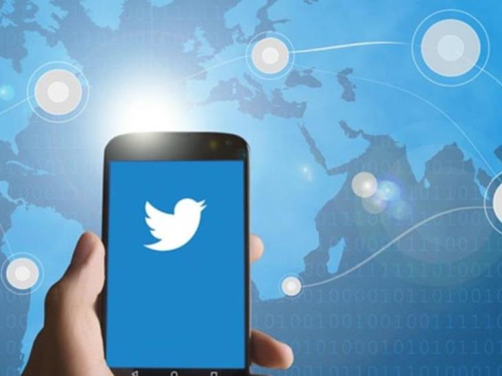 Twitter despide a sus trabajadores, pero ahora les pide que vuelvan Twitter despide a sus trabajadores, pero ahora les pide que vuelvan