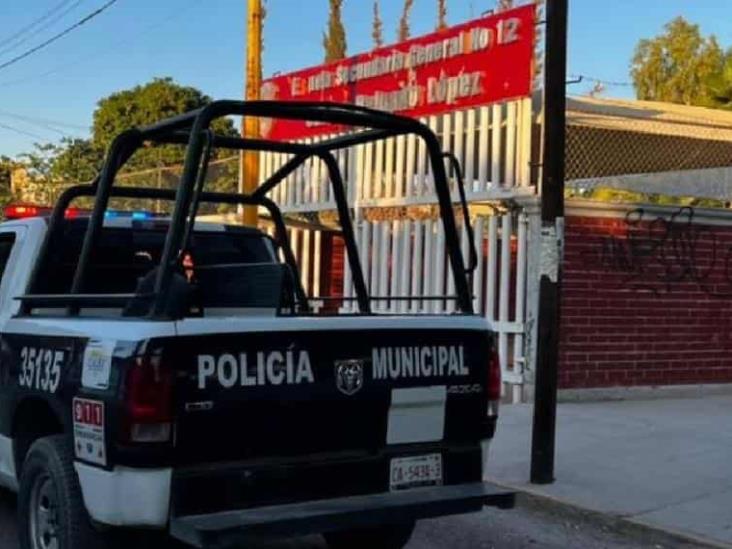 Hombre se hace pasar por trabajador del DIF y roba celulares a alumnos de secundaria en Torreón Hombre se hace pasar por trabajador del DIF y roba celulares a alumnos de secundaria en Torreón
