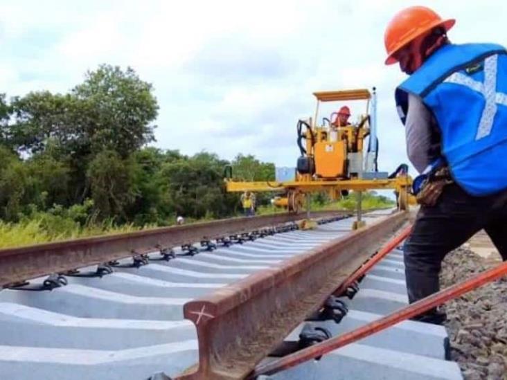 Refinería Olmeca y el Tren Maya, detonaron inversiones nacionales e internacionales en la entidad Refinería Olmeca y el Tren Maya, detonaron inversiones nacionales e internacionales en la entidad