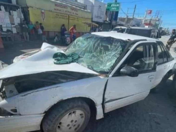 Conductor atropella a abuelitos que hacían fila para cobrar su pensión Conductor atropella a abuelitos que hacían fila para cobrar su pensión