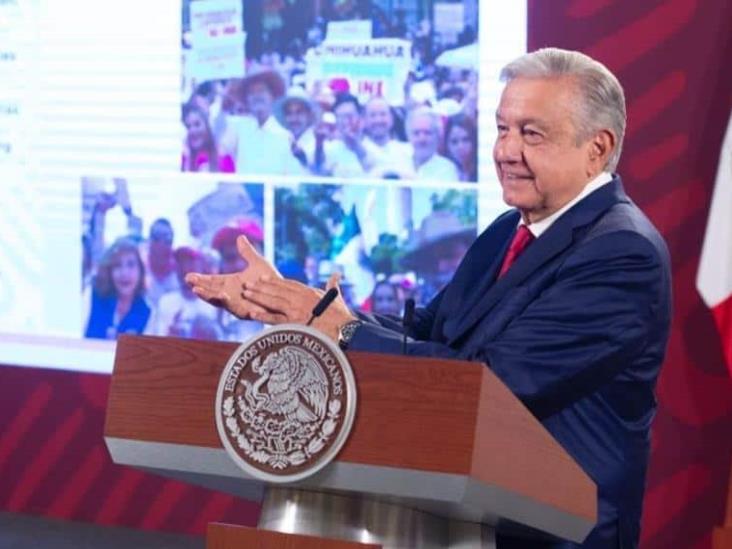 AMLO celebra protesta porque transparenta la conformación del bloque conservador AMLO celebra protesta porque transparenta la conformación del bloque conservador