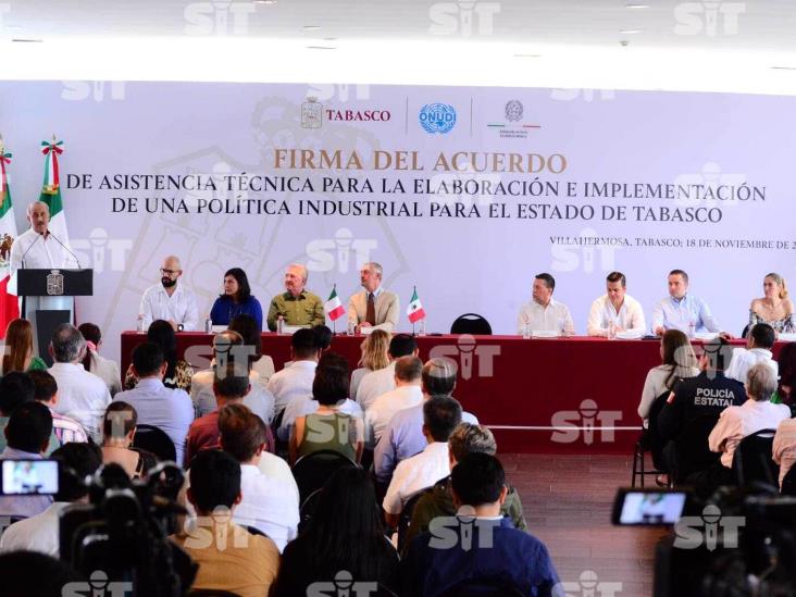 Realizan firma de convenio para la elaboración de una política industrial para el estado Realizan firma de convenio para la elaboración de una política industrial para el estado