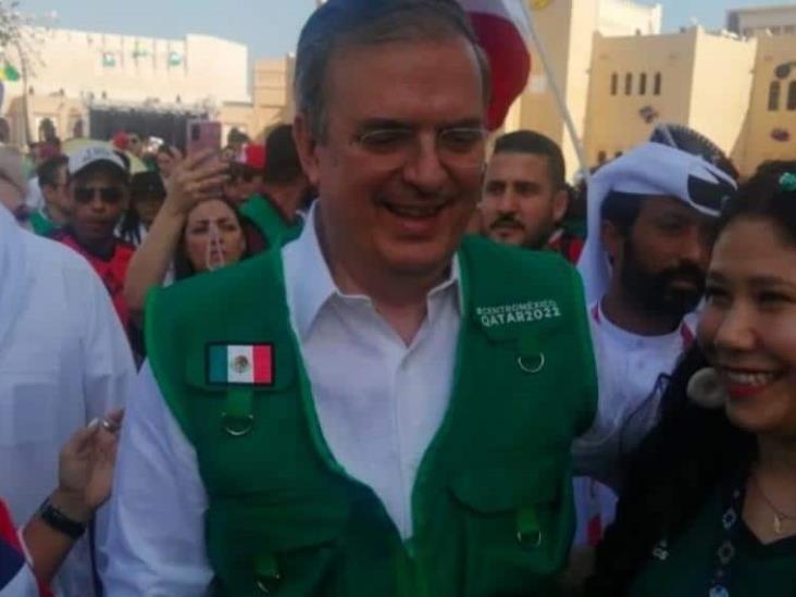 VIDEO: Mexicanos en Qatar piden tequila, pulque y chelas a Ebrard VIDEO: Mexicanos en Qatar piden tequila, pulque y chelas a Ebrard
