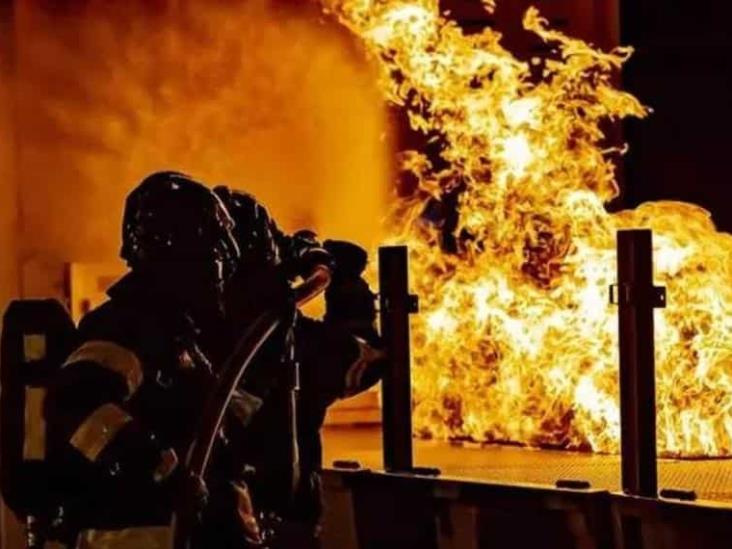 Reportan incendio en fábrica de China; hay 38 muertos y dos heridos Reportan incendio en fábrica de China; hay 38 muertos y dos heridos