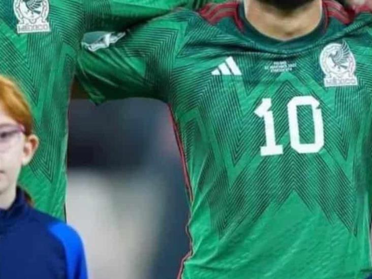 ¡Benita Rivers! Niña parecida a Octavio Ocaña en partido de México se hace viral ¡Benita Rivers! Niña parecida a Octavio Ocaña en partido de México se hace viral