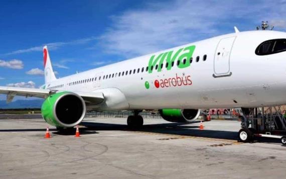Usuarios de Viva Aerobús denuncian falta de oxígeno en avión