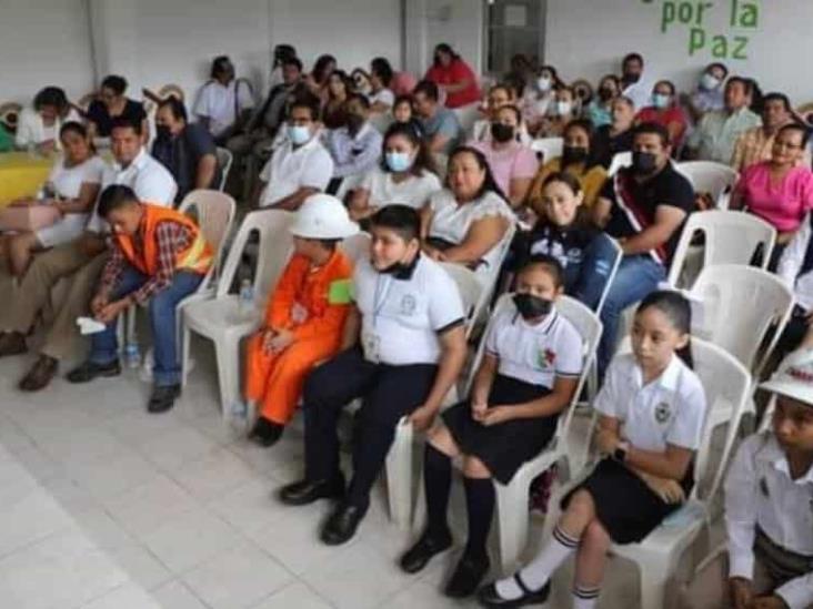 Realizan Primer Gran Concurso de Oratoria "La Refinería en mi municipio Realizan Primer Gran Concurso de Oratoria "La Refinería en mi municipio