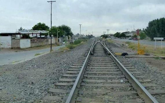 Niño muere arrollado por un tren en Durango; llevaba puesto audífonos