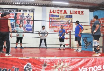 La Comisión de Box y Lucha Libre Profesional llevó a cabo un examen para gladiadores locales