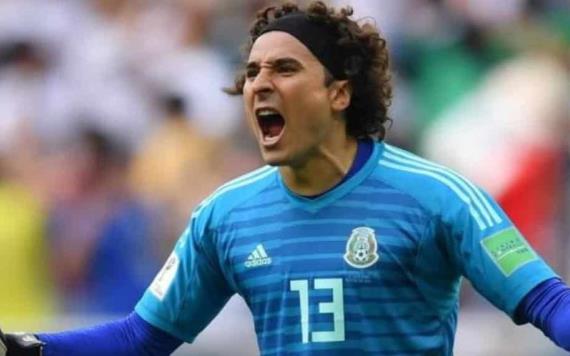 Guillermo Ochoa ya entrena en América... sin contrato firmado