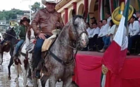 Alcaldes de Chiapas presumen caballos pura sangre de un millón de pesos